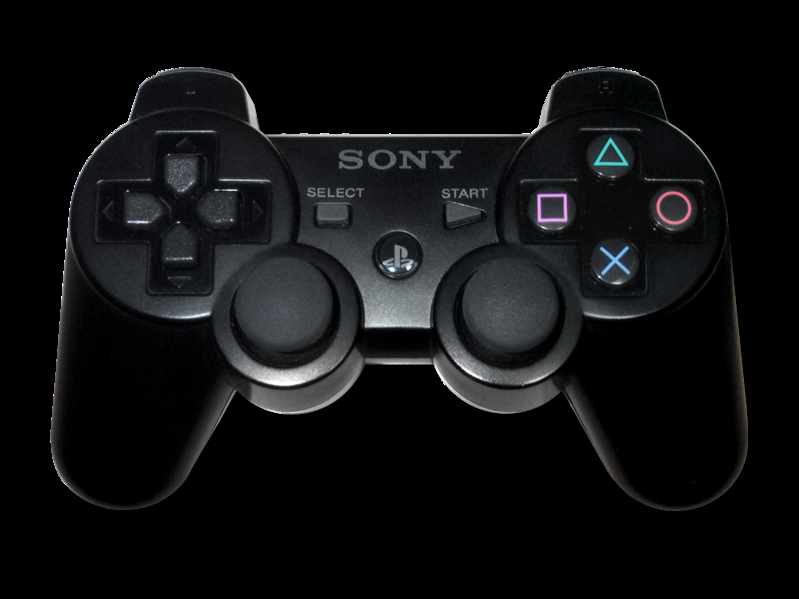 Molemmissa ohjaimissa on kymmenen painiketta, mutta erottavana tekijänä PlayStation-ohjaimessa on ergonomiaa parantavat kahvat.