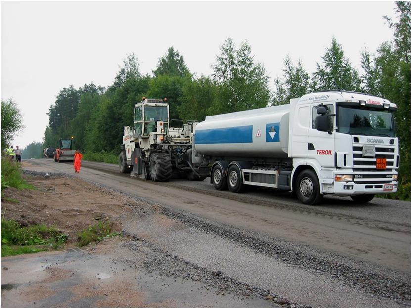 Asfaltin uusiokäyttö ja kierrätys Historia 3 Muut käytöt / Stabilointi Huonokuntoiset vähäliikenteiset tiet parannetaan usein stabiloimalla.