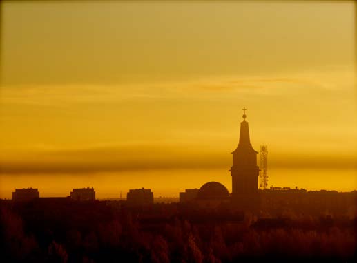 HANKKEEN TULOKSET TIIVISTETYSTI 1: NFFC:n perustoiminta (neuvontapalvelu, <etokantojen ylläpito ja markkinoin<) uloeuu luontevas< Oulun, Koillis- Suomen ja Kemi- Tornion alueille.