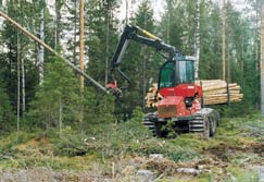 Kun tämä loppui, aloimme valmistaa vuoderimoja eri asiakkaille. Sattumalta meiltä kysyttiin, voisimmeko valmistaa rimoja sahalle.