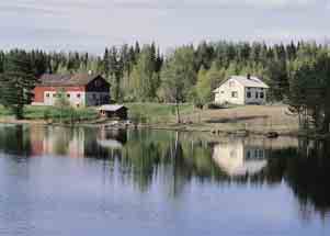 Vaikutukset Vaikutukset Puhtaanapito Sisäruokintakaudella päivittäiseksi puhtaanapidoksi riittää hyvä kuivitus. Myös väliaidat ja välineet pidetään puhtaina.