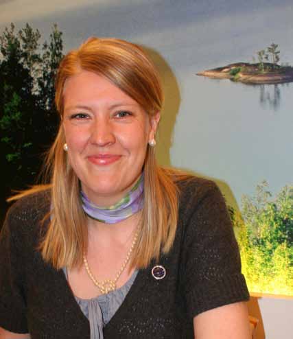 2 Tässä lehdessä: NNKY:n kalenteri 2011 Pääkirjoitus Kuva: Mari Hyttinen Kierrätys Återvinning Mm.