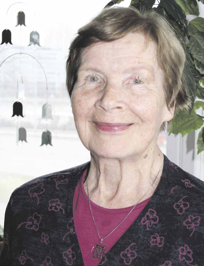 3 Riitta Virkkunen 80 vuotta Ihailen NNKY-naisten rohkeutta Riitta Virkkunen asuu Helsingissä näyttävällä paikalla Kruununhaassa Sotamuseon vieressä.