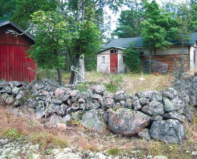 Kuva Marianna Niukkanen, Museovirasto. jonnekin muinaisjäännösten ja rakennetun ympäristön välimaastoon.