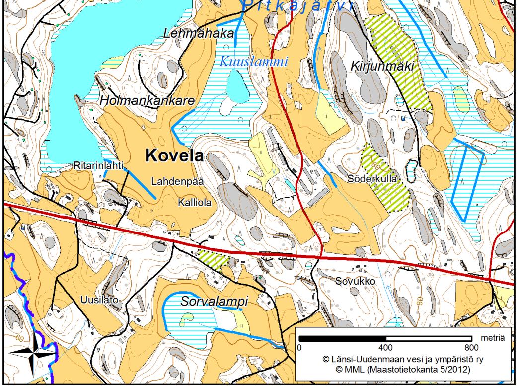 Kovelanjärvellä on jonkin verran rannan tuntumassa sijaitsevia asuinrakennuksia ja kesämökkejä.
