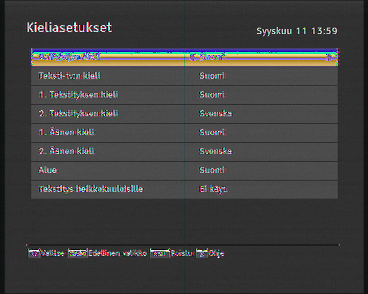 Kanavien haku Suorita kanavien haku valitsemalla valikko Asennus > Kanavien haku. Jos sinulla on aktiivinen antenni, laita vaihtoehto Antennisyotto 5 V päälle, jotta antennin vahvistin saa virtaa.