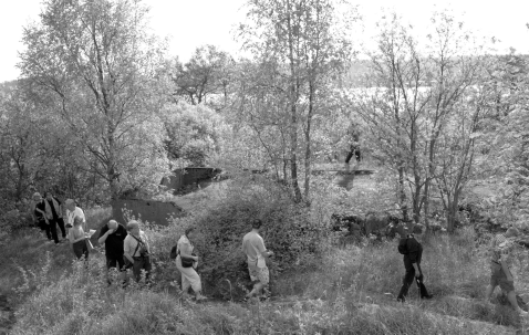 Tapahtumia 10-vuotiselta taipaleelta Heti alkutaipaleellaan, vuonna 2005, yhdistys voitti Turkuseuran järjestämässä ympäristökilpailussa 1. palkinnon Maununtyttärenpuiston korjaussuunnitelmallaan.