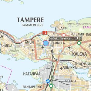 SIJAINTI Kohde sijaitsee Tampereen keskustassa Tammerkosken itärannalla noin 350 metriä Keskustorilta koilliseen.