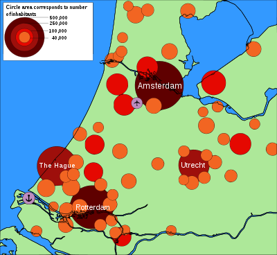 Maan toiseksi suurimmassa kaupungissa, Rotterdamissa, on Euroopan suurin satama.