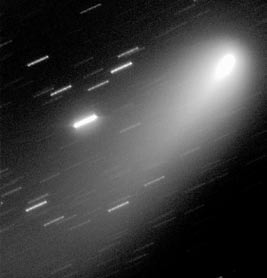 Pertti Pääkkönen Jakokosken tähtitornin 51 senttimetrin Cassegrainteleskoopilla ja SBIG STL-1000E- kameralla ottama kuva komeetta 73P-C/Schwasmann-