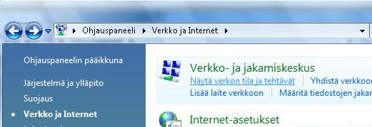 Varmista, että Ohjauspaneelin pääikkuna -näkymä on valittuna. Klikkaa Verkko ja Internet -linkkiä. Huom! Verkko- ja jakamiskeskuksen näkymä on erilainen, jos modeemi ei ole kytkettynä tietokoneeseen.