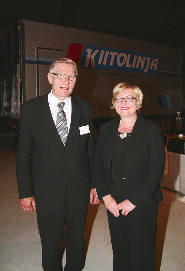 Ajossa Liikenneministeri Anu Vehviläinen ja Pertti Korhonen olivat yhtä mieltä siitä, että Suomi nousee lamasta vahvan ja motivoituneen yrittäjäkunnan panostusten myötävaikutuksella.