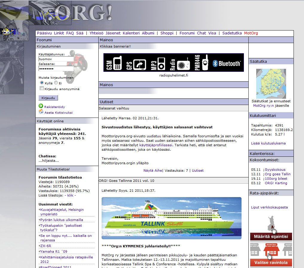 2. Web-portaalit 8 Kuva 2.2: moottoripyora.org-portaalin etusivu.[14] Yhteisöportaalit keräävät ja luovat virtuaalisia paikkoja, jossa voi tavata samanhenkisiä tai entuudestaan tuttuja henkilöitä.