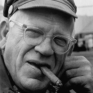 Eric Hoffer, 1902-1983 Muutoksen myllerryksessä oppijat perivät maan, kun taas oppineet