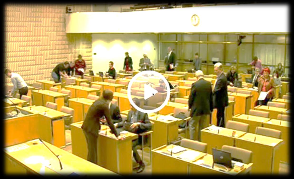 http://www.hri.fi/fi/ajankohtaista/open-ahjo-rajapinta-helsingin-asiakirjajarjestelmaan-avautui/ http://www.slideshare.