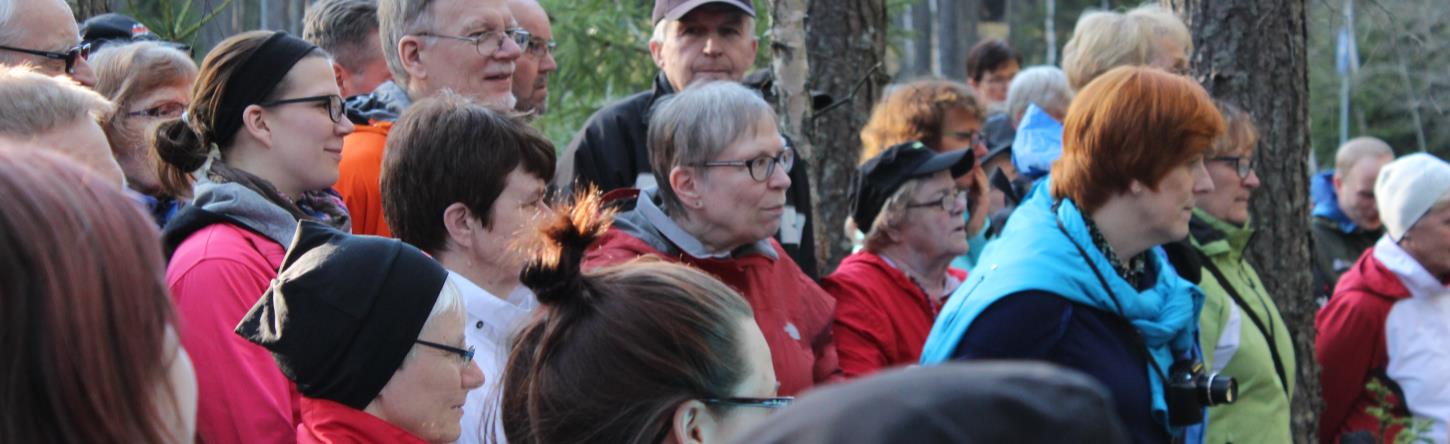 LÄHDE MUKAAN HIIHTOVIIKOLLE Yhdessä! Hämeenlinnan Ladun mukana 2016 Ylläkselle hotelli Kaltioon.