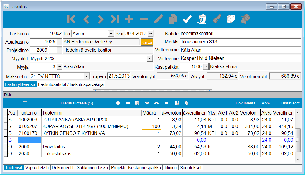 6.31 Tyhjä rivi ja tekstirivit laskurivien väliin Jos laskurivillä jättää Määrä -kentän tyhjäksi, tekee Ecom siitä uusiin laskutulosteisiin (ei näytölle vaan paperille) tyhjän rivin ilman euro- tai