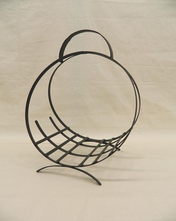 (korkeus/leveys/syvyys) 54cm/42cm/32cm