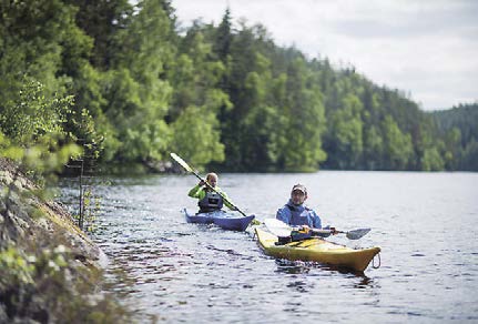 Koonneet Jari Ahjoharju, Jaakko Lehtonen, Anna Leikkari, Heli Saari ja Pirkko Soininen MEKIN KUULUMISIA VF WHAT S UP IN CHINA VISIT FINLAND ALOITTAA ensi vuonna kohdemarkkinapäivien sarjan, jossa