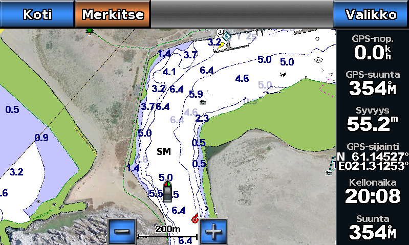 Kartat ja 3D-karttanäkymät Kartat ja 3D-karttanäkymät GPSMAP 700 -sarjan karttaplottereissa on peruskuvakartta. Karttaplotterissa on valmiina alla luetellut kartat ja 3D-karttanäkymät.