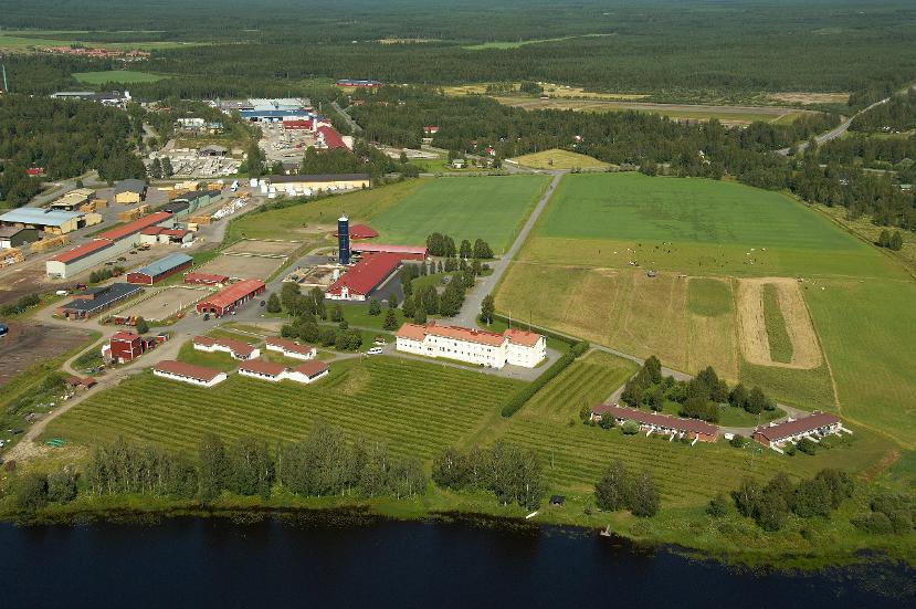 Haapajärven ammattiopisto koostuu liiketalouden