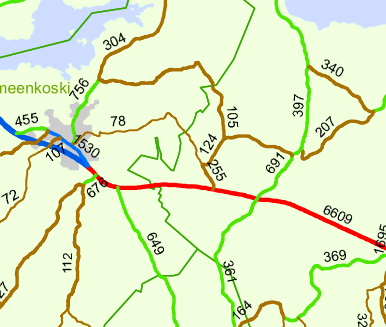 Maantien 13873 ja valtatien 12 liittymä on valaistu. Liittymässä on valtatieltä 12 lännestä maantielle käännyttäessä kääntymiskaista. Valtatieltä idästä tullessa liittymässä on väistötila.