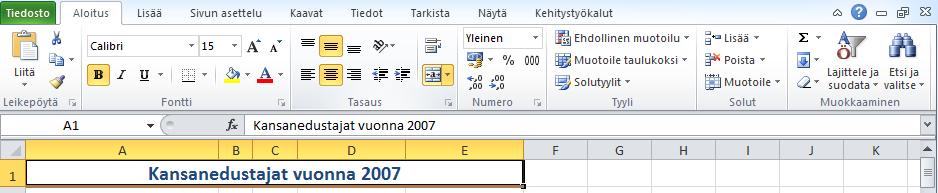 Harjoitustiedosto: Vaalitulos.xlsx Otsikon keskittäminen Otsikon voit kirjoittaa laskenta-arkille yhteen soluun.