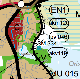 56 Kuva 11. Maakuntakaava; Hirtolahti. Oriveden keskusta Oriveden keskustan pohjavesialue on varattu maakuntakaavassa keskus- (C) ja taajamatoimintojen (A) alueeksi sekä merkitty viheralueita (V).