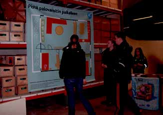 Päivä Paloasemalla tarjosi turvallisuustietoja ja -taitoja koko perheelle Huippusuosittu Päivä Paloasemalla -tapahtuma järjestettiin tänä vuonna ennätyksellisesti 317 paloasemalla ympäri Suomen.