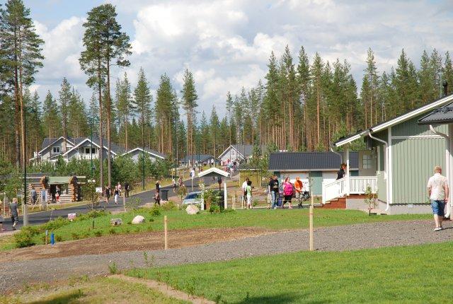 Hirvaskangas Äijälä Kärkkäälä HALKOKANGAS Kuusa Kyynämöinen Jokihaara Vehniä TIKKAKOSKI Höytiä Ristimäki Kuikka Tarvaala INNOROAD Venekoski PARK HALKOKANGAS NYRÖLÄ omakotitalonäyttely 2009 28 väljää