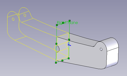 14 Yksi vielä todella käytännöllinen toiminto SolidWorksissä on peilaus (Mirror Feature). Nimensä mukaan tätä toimintoa käytetään piirteen peilaamiseen tietyn tason suhteen.