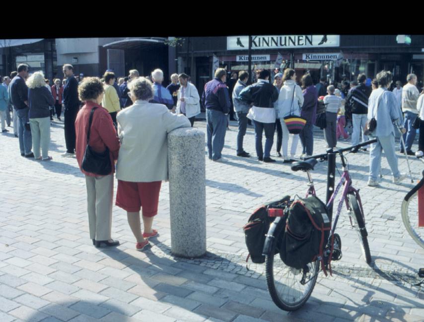 TILAN KARTOITUS Selvitetään tilan fyysiset mahdollisuudet ja ominaisuudet Selvitettäviä asioita Eri liikennemuotojen liikkumiseen varattu tila Eri