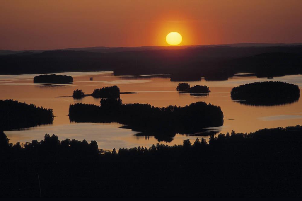 Esimerkkejä teemaan sopivista