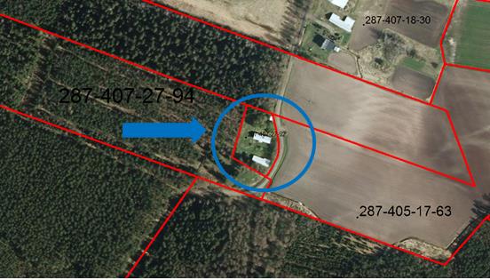 FCG SUUNNITTELU JA TEKNIIKKA OY Kaavaselostus 82 (113) Osoitteessa Langåsintie 221 (mallinnuskohde AC) varjostusvaikutus on 9:21 h/vuosi Kohteessa R varjostusvaikutus painottuu klo 12 21 väliseen