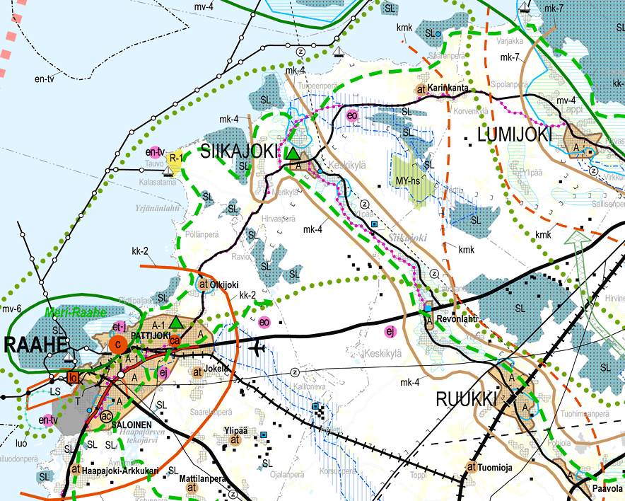 Kuva 4. Ote voimassa olevasta Pohjois-Pohjanmaan maakuntakaavasta (lähde: Pohjois-Pohjanmaan liitto). Hankealue on merkitty kartan päälle punaisella ympyrällä ja nuolella.