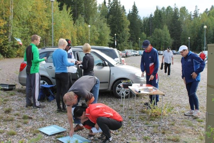 Vuoden 2013 joukkuekilpailun yhteistulokset Naiset 1.kisa 2.kisa 3.kisa 4.kisa 5.kisa 6.kisa Yht. ( 5 parasta huomioitu) 1. Kunto 27 27 27 (9) 27 10 118 2. Tieto (7) 11 7 15 10 15 58 3.