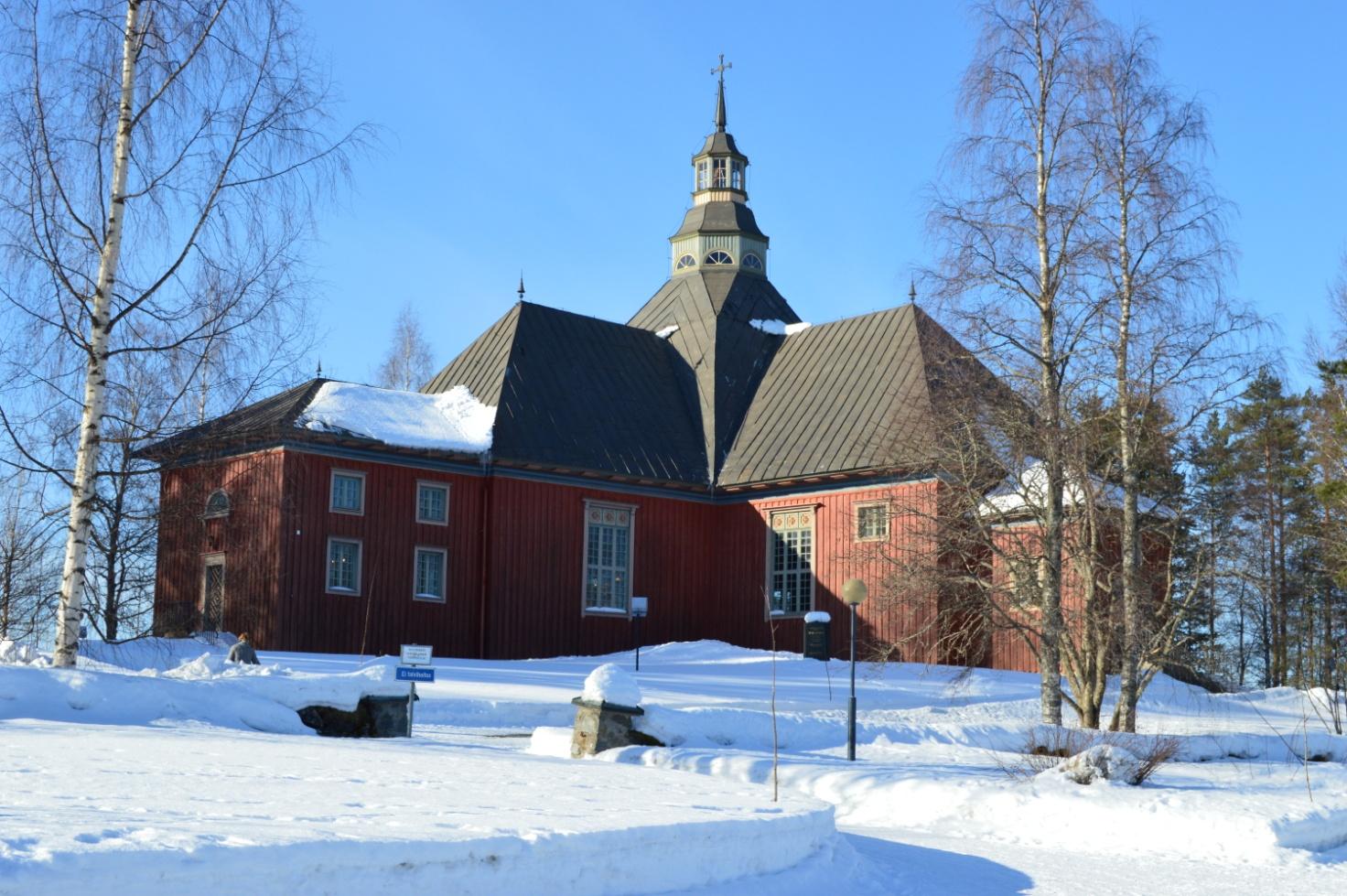 Sisältö Puheenjohtajan palsta... 3 Kesän 2013 Sukukokouksen ohjelma... 4 Kuolismaan ja itäkylien pyhätöt... 5 Vuoden 1962 tapahtumia.