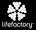 lifefactory sekoittaa modernin tiedostavuuden, ympäristöystävällisen kokonaisuuden ja poikkeukselliset käyttöominaisuudet lasisissa tuttipulloissa, lasisissa juomapulloissa sekä puruleluissa, joissa