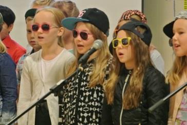Niinistön koulun 25-vuotis juhlakonsertti 10.10.2014 Niinistön koulu täytti tänä lukuvuonna 25 vuotta. Järjestimme koulumme syntymäpäivän kunniaksi juhlakonsertin.