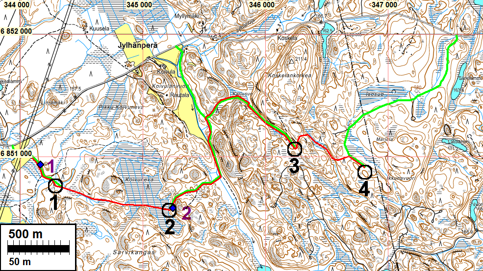 3 Yleiskartat Kartoilla turbiinipaikat 1-4 mustalla ympyrällä, huoltotielinjat vihreällä ja kaapelilinjat punaisella. Alemmassa kartassa havaitut muinaisjäännökset - tervarännit 1 ja 2 sinisellä.