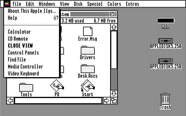 1-version. Kuva 5: Apple IIGS ja GS/OS 6.0.1. Kuvien lähde [WE91] ja [WI06] 4 1990-luku ja käyttöjärjestelmäkokeilut 1990-luvulla Apple ryhtyy etsimään korvaajaa Mac OS:lle. Korvaajaa haetaan mm.