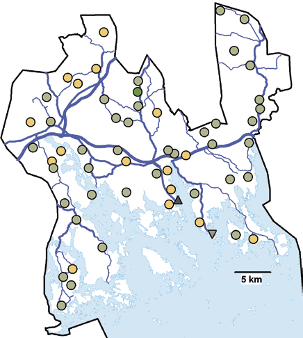 5.12 Loviisa Lovisa Typenoksidit Hiukkaset Rikkidioksidi Hiilimonoksidi VOC-yhdisteet t % t % t % t % t % Energiantuotanto 16 5 0,03 0,04 0,5 6 Teollisuus 0,6 0,2 0,1 0,2 Autoliikenne 247 72 13 18