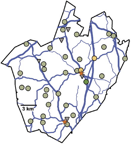 5.16 Nurmijärvi Typenoksidit Hiukkaset Rikkidioksidi Hiilimonoksidi VOC-yhdisteet t % t % t % t % t % Energialaitokset 109 18 26 21 40 72 Teollisuus 0,02 0,02 161 31 Autoliikenne 438 73 26 21 0,7 1