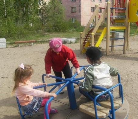 Lasten ruumiillinen rankaiseminen on Suomessa laissa kiellettyä. Perustuu lastensuojelulakiin.