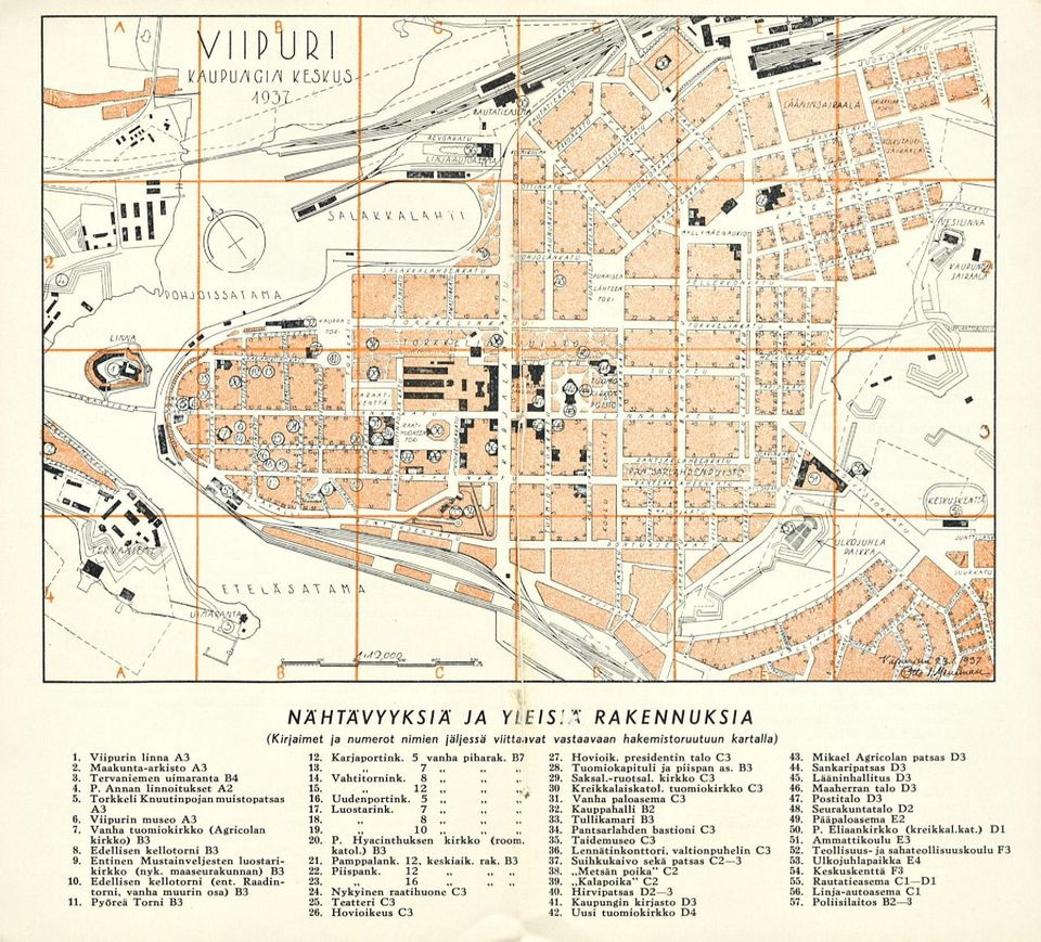 Raadintorni, vanha muurin osa) B3 11. Pyöreä Torni B3 NÄHTÄVYYKSIÄ JA RAKENNUKSIA (Kirjaimet ja numerot nimien jällessä viittaavat vastaavaan hakemistoruutuun kartalla) 12. Karjaportink.