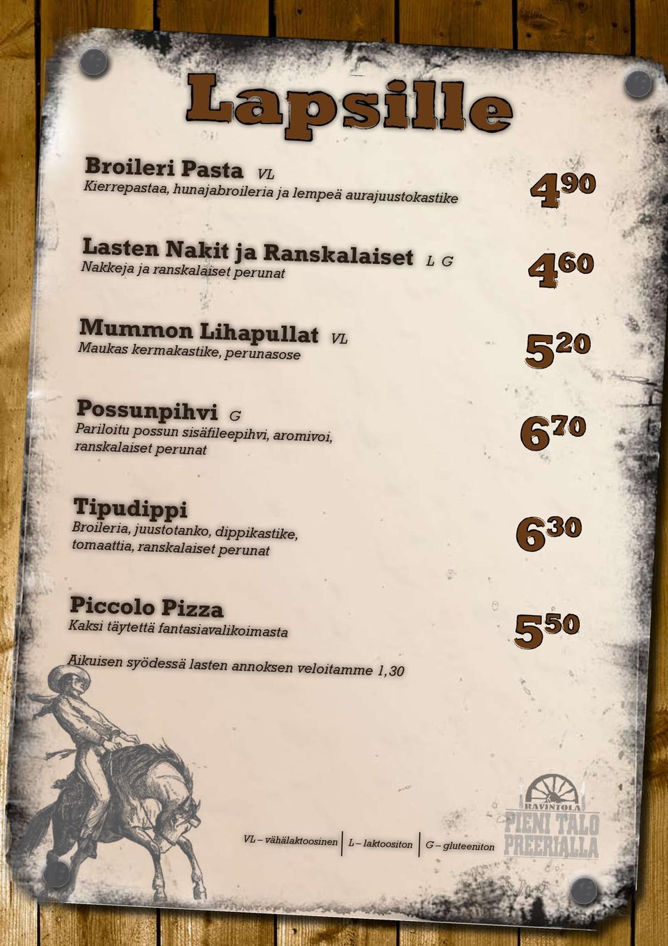 sisäfileepihvi, aro mivoi, ranskalaiset perunat Tipudippi Broileria, juustotanko, dippikastike, tomaattia,