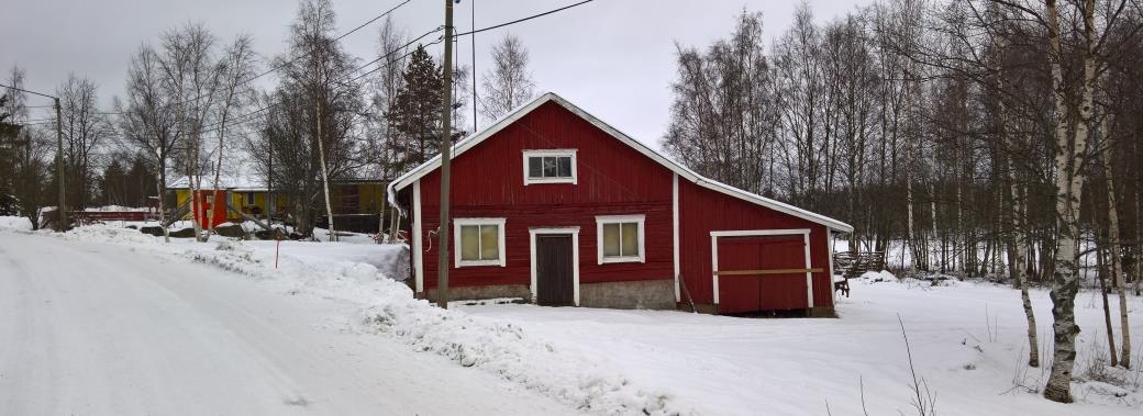 1-8 Kaava-alueella tai sen läheisyydessä ei ole luonnonsuojelualueita tai Natura 2000-alueita. 3.1.3 Rakennettu ympäristö Asuminen ja väestörakenne Bosund muodostuu melko tiiviistä kyläasutuksesta, kylässä on yhteensä noin 315 taloutta.