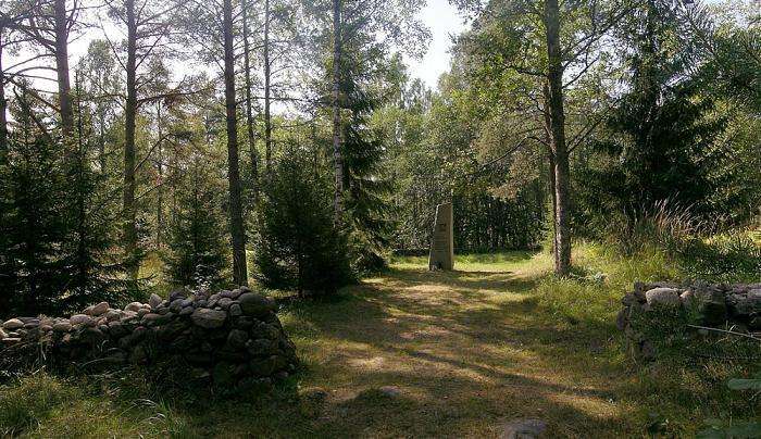 1 Taipaleen tukikohtiin tutustumassa Talvisodan Taipale, Terenttilä, Kirvesmäki, Linnakangas, Alcatraz, Patoniemi, Jyväshovi, Piilopirtti ja monet muut sotakirjallisuudesta löytyvät nimet kiehtovat