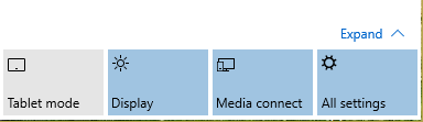 Internet-yhteyden muodostaminen - 31 Tietokoneen langaton yhteys käynnistetään oletuksena. Windows havaitsee ja näyttää käytettävissä olevat langattomat verkot.