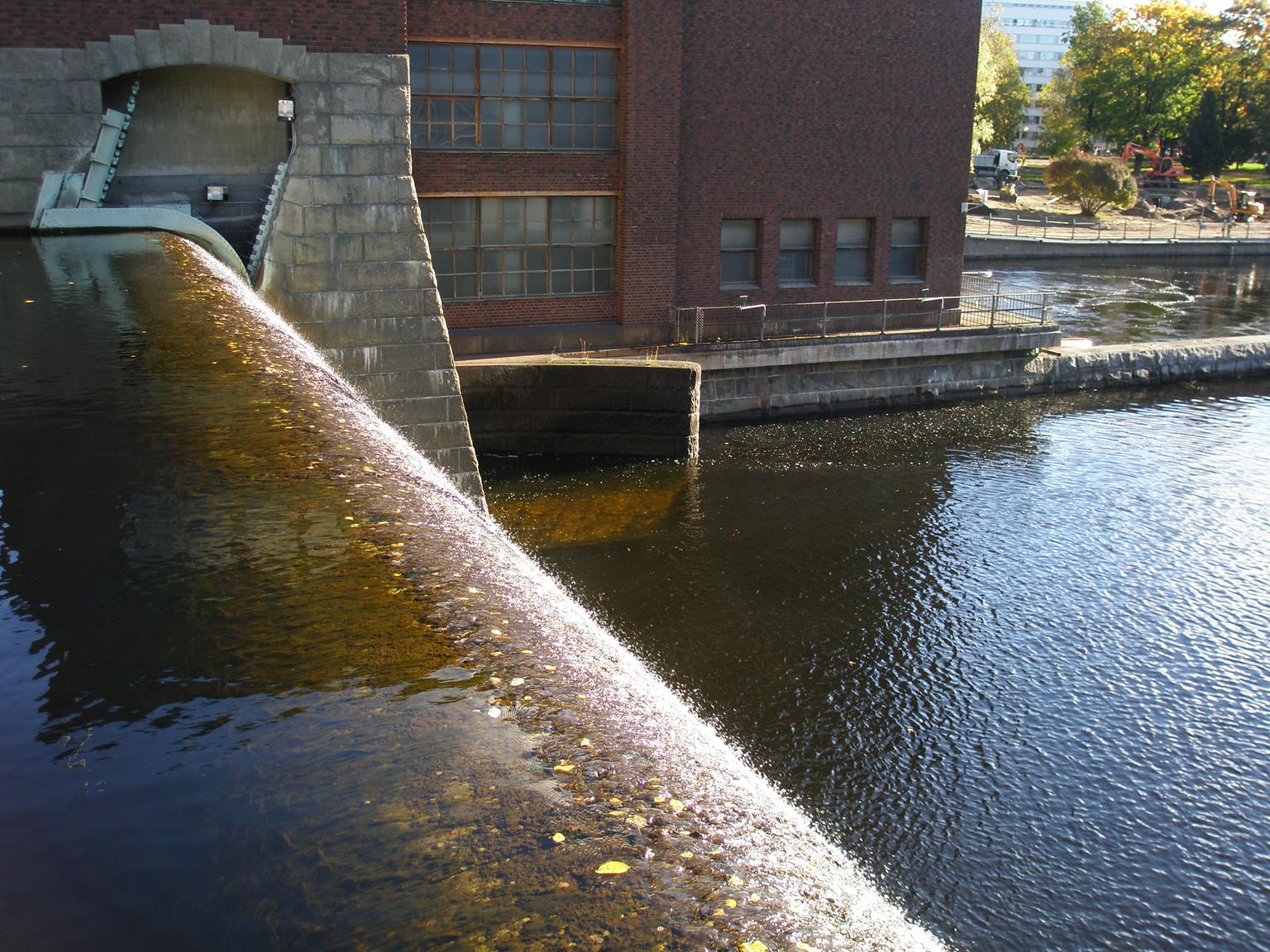 Pirkanmaan työ- ja elinkeinotoimisto auttaa